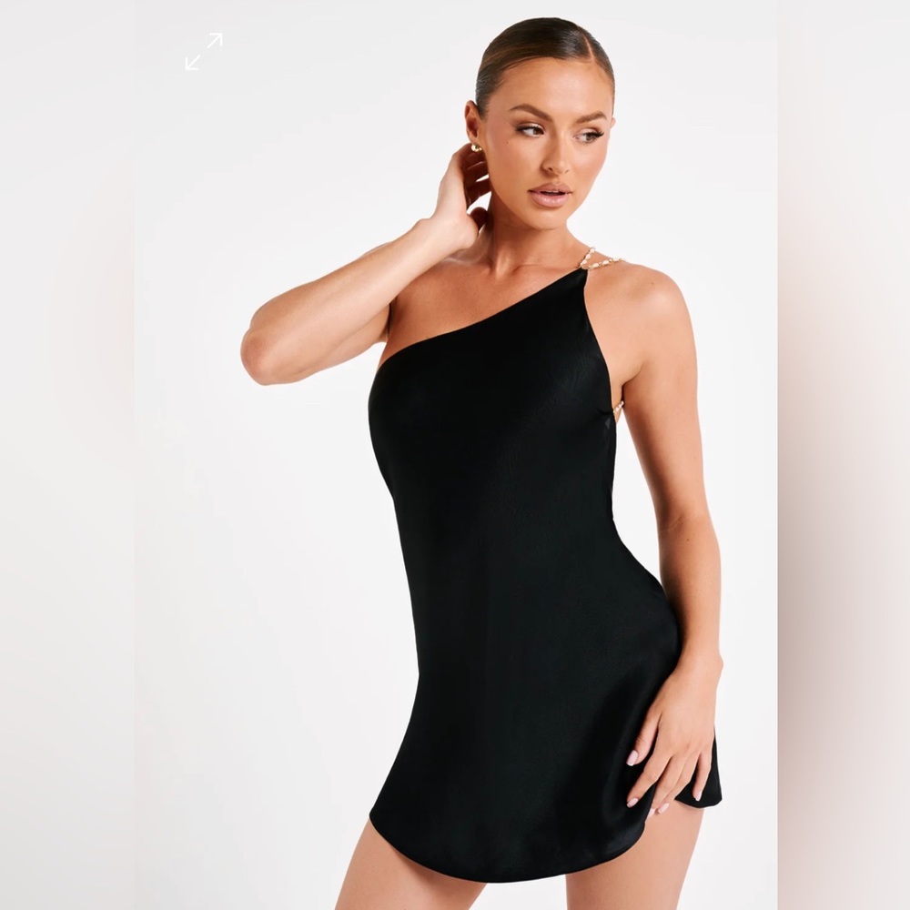 Brand new with tags. Did not fit and want to sell due to return policy